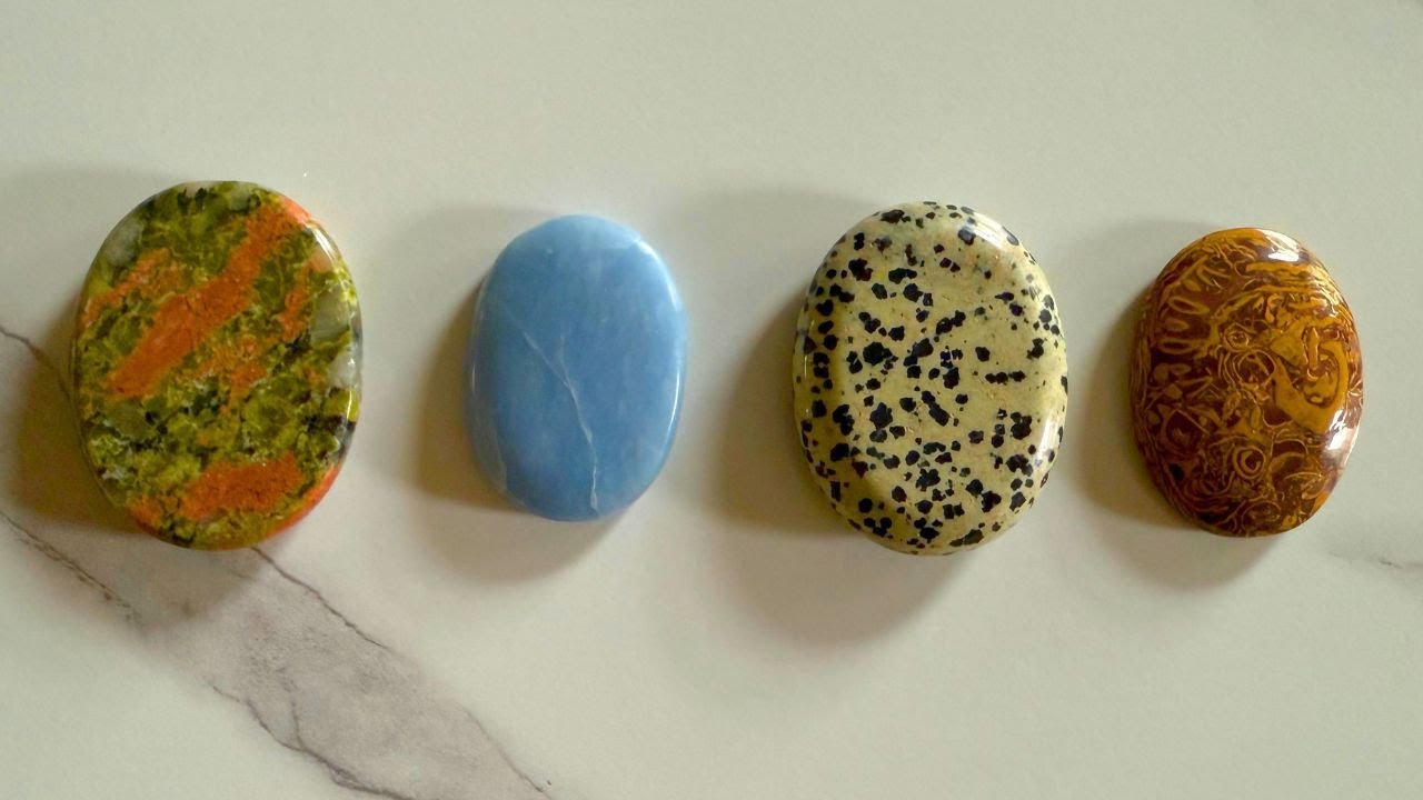 pick a card |who can’t stop thinking about you?| tarot reading 