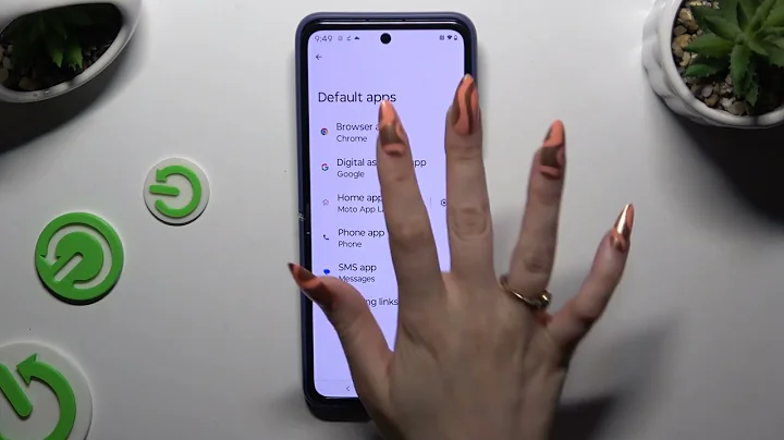 Motorola Razr 50 Ultra - How to Change Default Apps | Set Default Applications