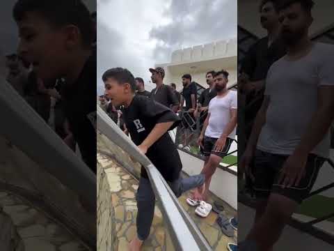 فعاليات الأمطار في عين الكسفة الرستاق ماشاء الله الماء ساخن بس شكلهم متعودين