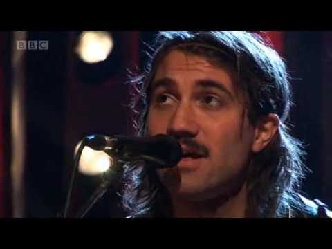 The Low Anthem - Charlie Darwin (LIve on Later with Jools Holland 20/11/2009)