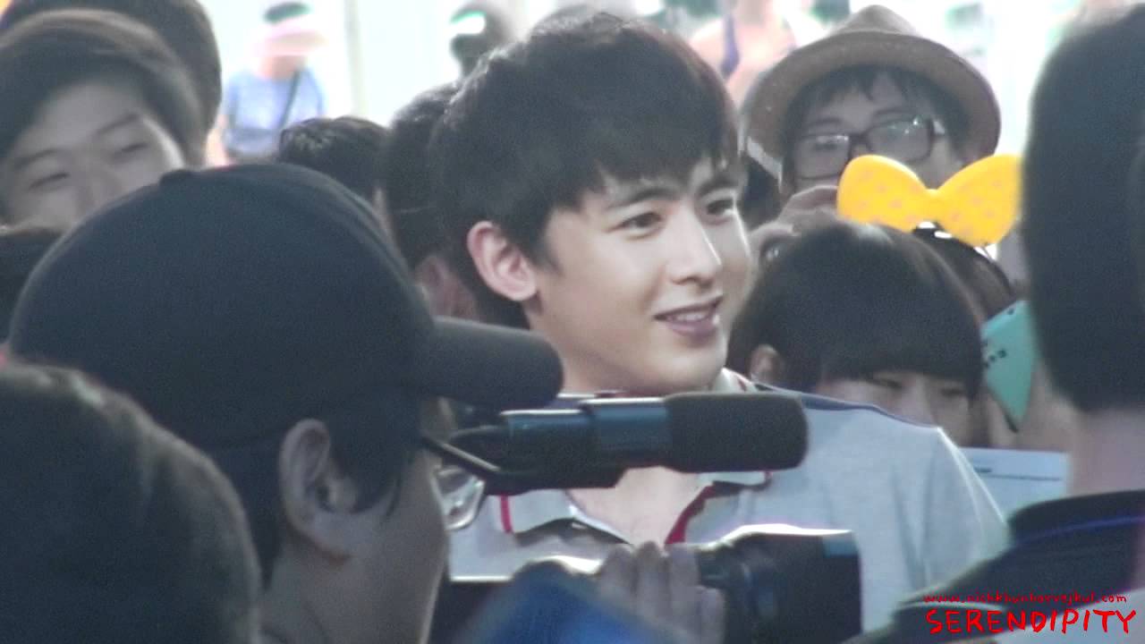 120705 연중 게릴라 데이트 닉쿤