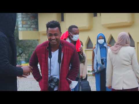 ቪዲዮ: የተጋገረ ቱርክን ከሜላሳ ጋር እንዴት ማብሰል እንደሚቻል