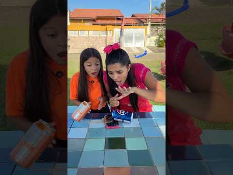 ELA TENTOU EQUILIBRAR A LATA E ESTRAGOU O CELULAR #shorts #humor