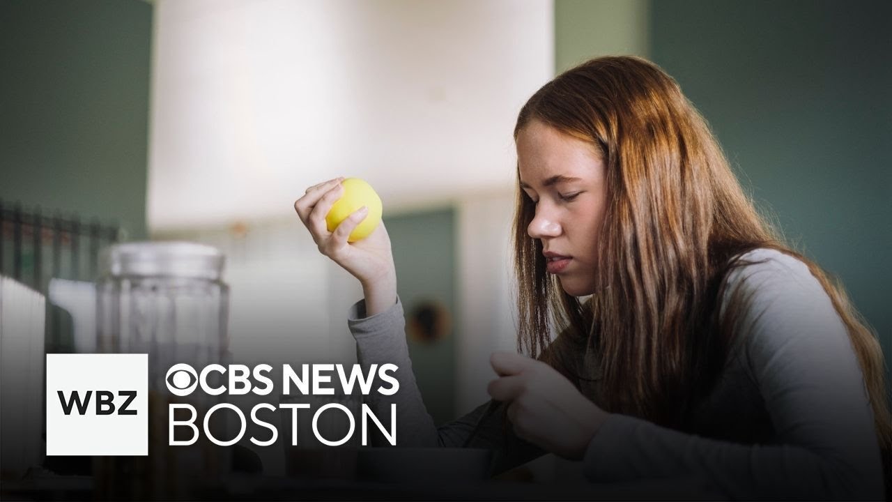 Skipping breakfast is a sign of poor mental health in teens, researchers says