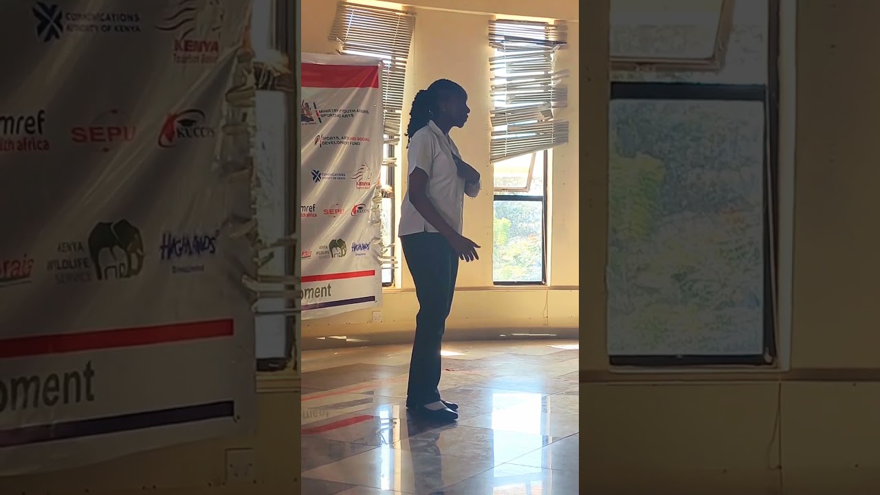 With a swanlike Beauty Gliding by W.A.Morzart  sung by Abigail Aketch