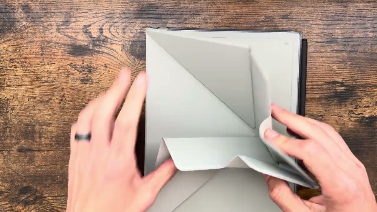 TUDIA M-FLIP for Remarkable Paper Pro - YouTube