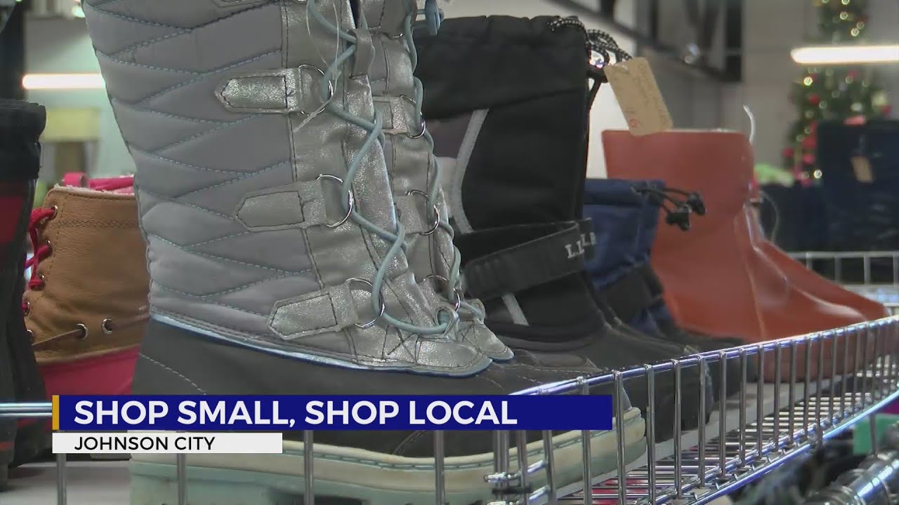 Small businesses remind people to shop local this Black Friday