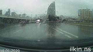 Bakıda Yağışlı Hava Yollarda Sürət Azaldıldı.