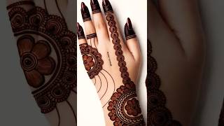 Stylish Mehndi Design