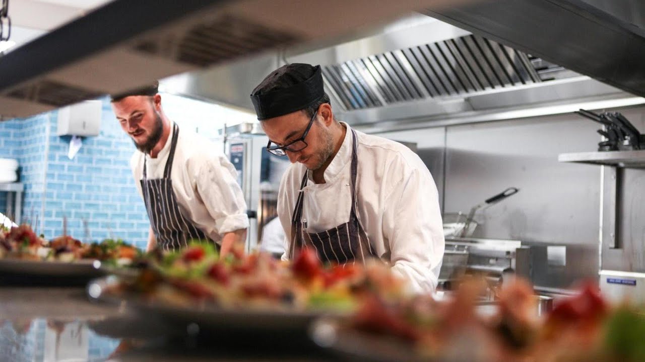 «Белый олень», Амптхилл, Великобритания | Travel Lover