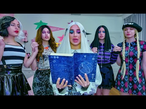 ШКОЛА ВАМПИРОВ! ДЕВОЧКИ ВАМПИРЫ ПЫТАЮТСЯ ИСПРАВИТЬ СВОЮ ОШИБКУ!!! ФЛОРИДА НЕ ХОЧЕТ БЫТЬ ИЗГОЕМ