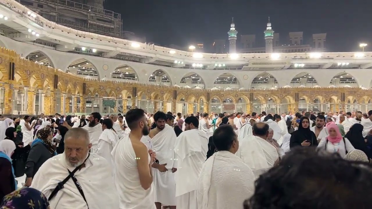 Kaaba during night time 🕋ﷲ﷽