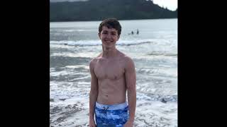 Ethan Wacker (shirtless) / 31 December 2018