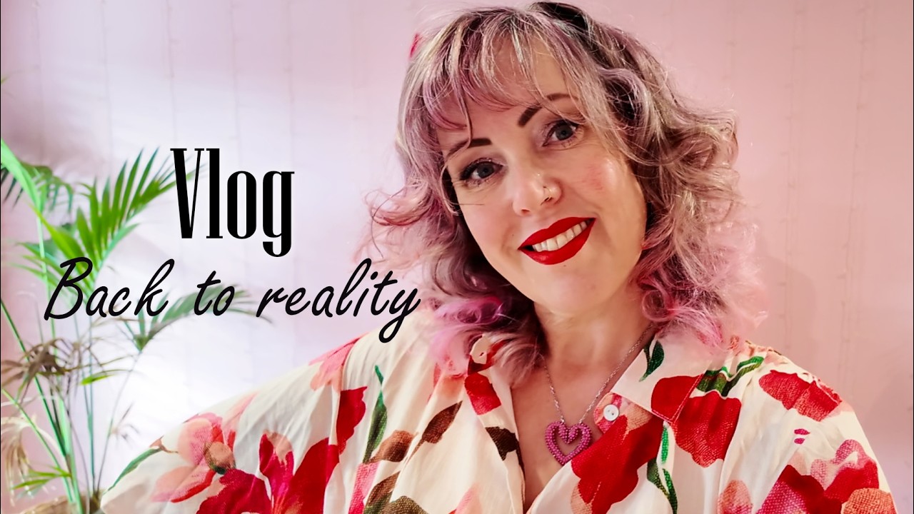 Tony Robinson, we shaved the cat, my Dad is on his way to Australia to visit me | Chatty vlog