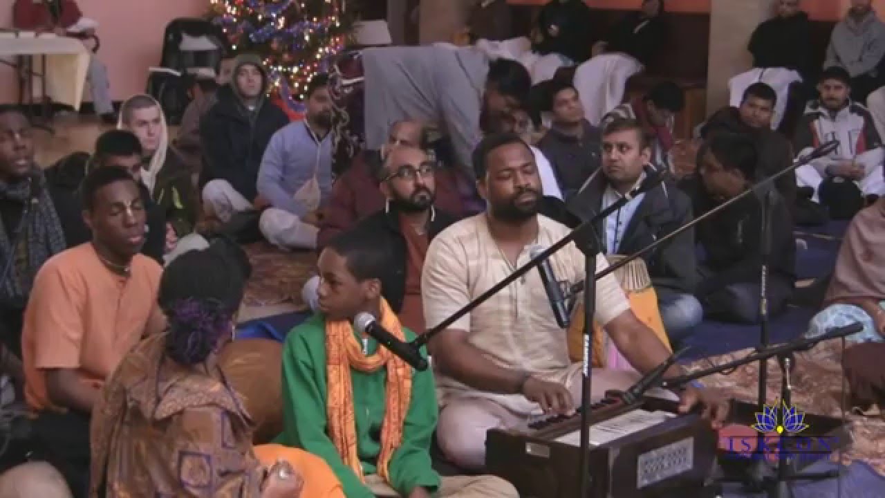 beautycon Day-2 Kirtan By Ananta Govinda Das and Acyuta Gopi Devi Dasi