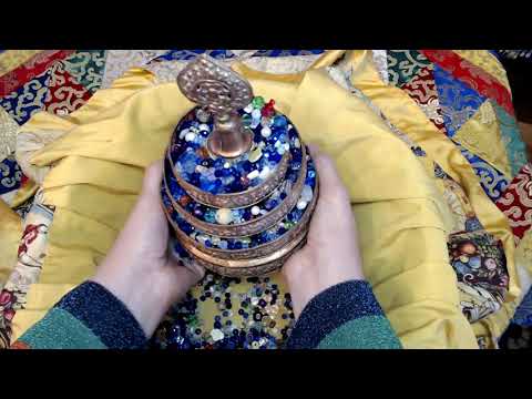How to Offer the Long Mandala of 37 Heaps (practice along)
