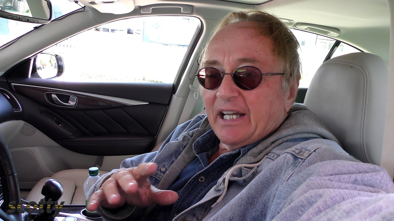 Клиент сказал: «Я идиот!», но всё равно купил эту машину.