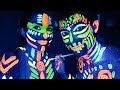 CI COLORIAMO TUTTO IL CORPO CON I COLORI FLUORESCENTI - BODY PAINTING + UV