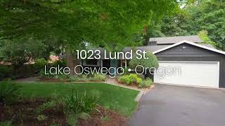 Beautifully Updated Hallinan Heights Home with an Incredible Backyard | Lake Oswego, OR