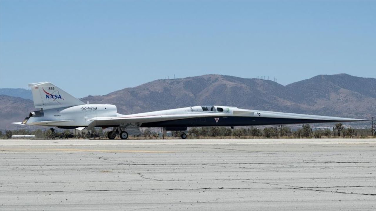 The maiden flight of the X-59 supersonic aircraft - YouTube