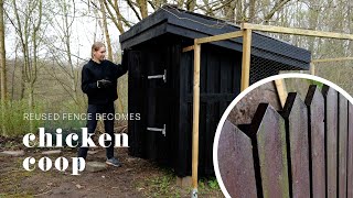 #35 Finishing the chicken coop made from reused old fence | Friends helping out in the garden