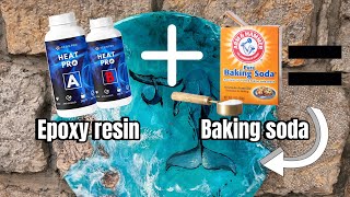 A sea of epoxy resin, baking soda and silicone. More tutorials 