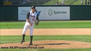Blue Jays RHP Daniel Webb warming up for the Class-A Lansing Lugnuts - Midwest League