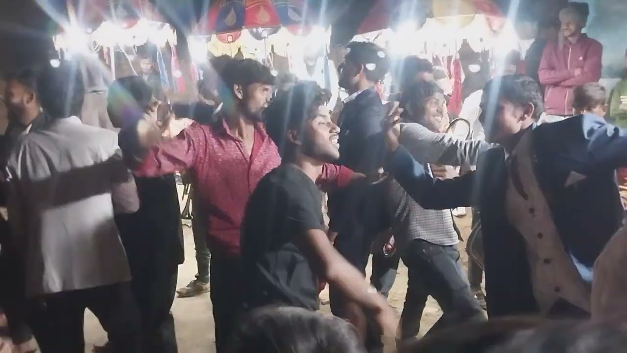 mujhe pine ka sauk nahi pita hu gam bhula ne ko #shivanikumari #shivamgoyalofficial