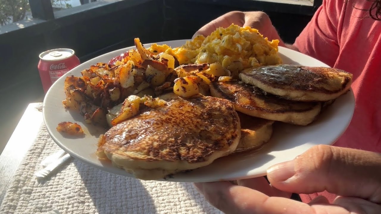 Delicious breakfast. Let’s eat.