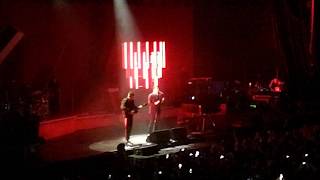 Hurts - Somebody to die for (acoustic) @Gasometer, Vienna 2017