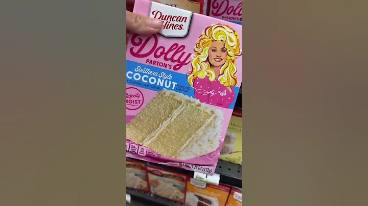 Dolly Parton coconut cake #coconutcake #dollyparton #dollypartoncake #crest