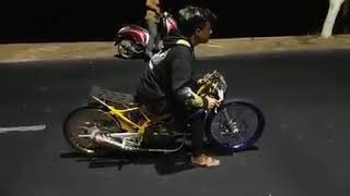 SEBELUM BALAP LIAR MALAM HARI, TESTING SUARA MESIN FU