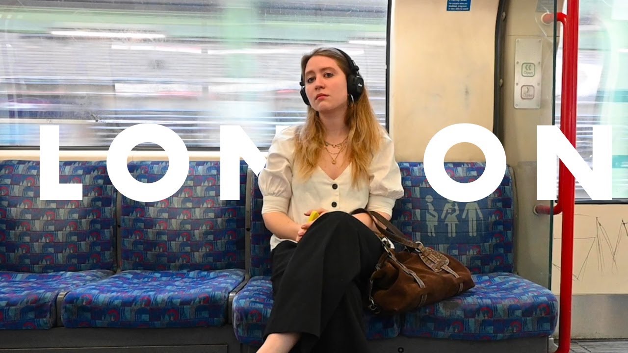 Life in London | must see exhibitions, studying for CIMA, art and painting.