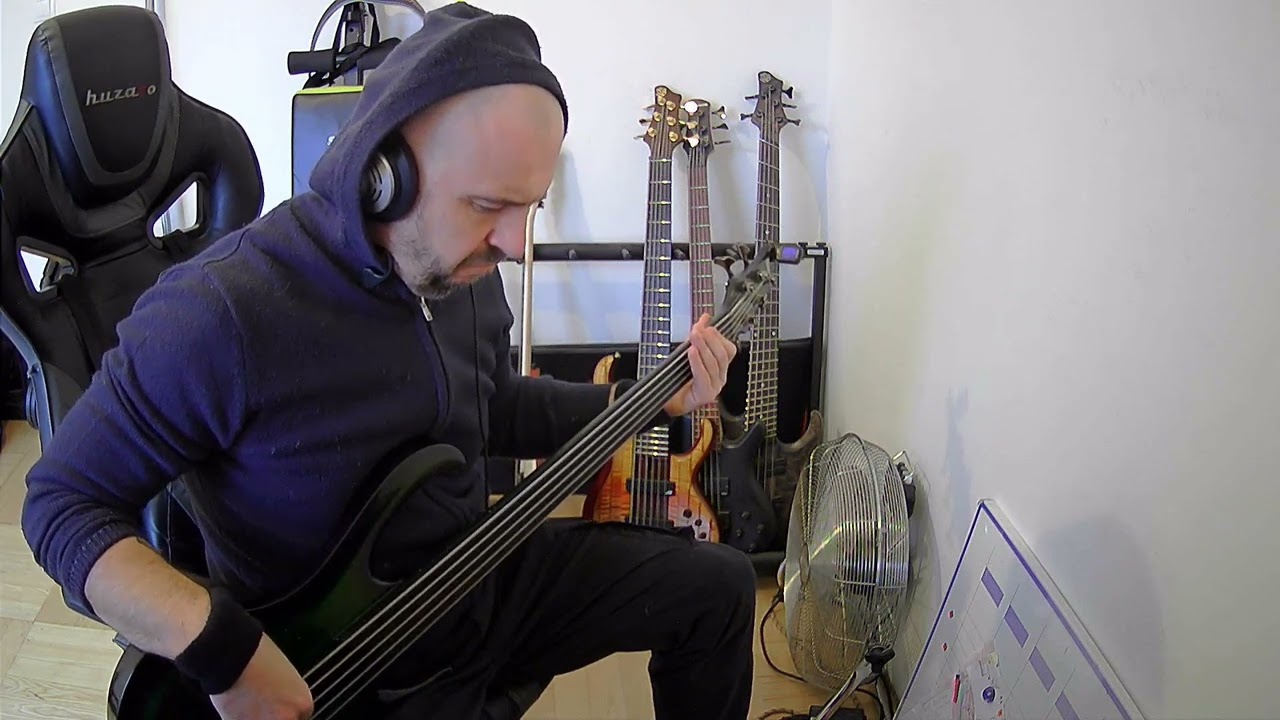 CHIMP SPANNER - Mӧbius Pt I bass cover 1st try