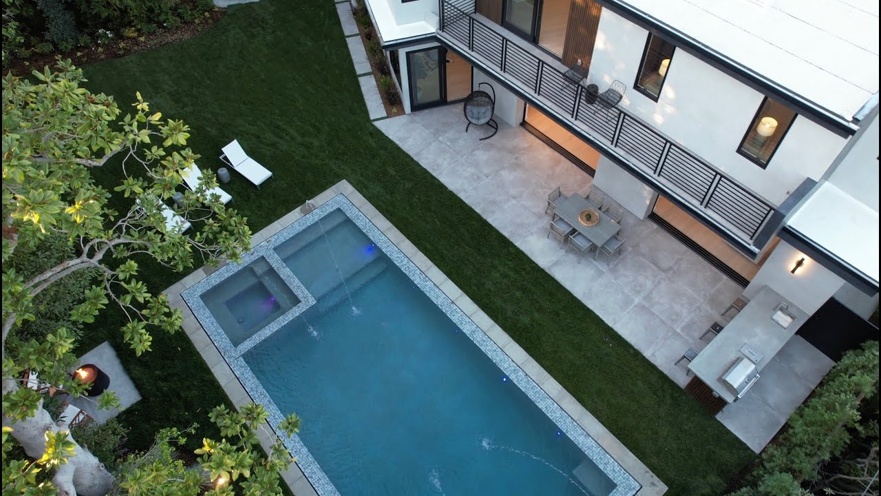 2817 Patricia Avenue | Cheviot Hills | 5 Bedrooms | 5.5 Bathrooms | 5,860SQFT | 10,498 SQFT Lot