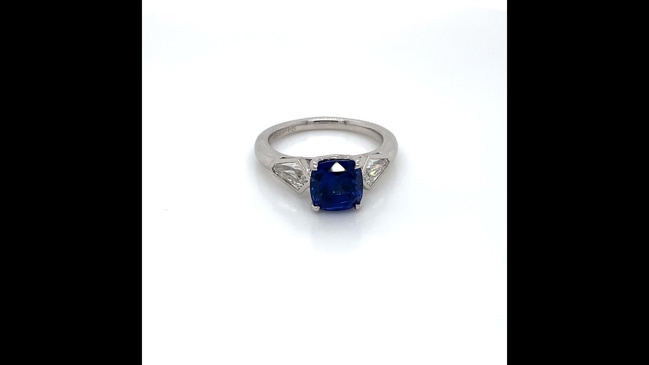 UCDC0555 CUSHION SAPPHIRE WITH KITE SHAPED DIAMONDS IN PLATINUM RING