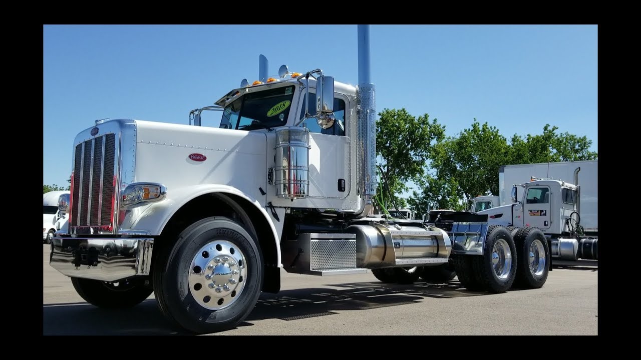 Peterbilt 389 Hood Vs Pete 567 Day Cab Differences For Each Style Peterbilt 389 Hood Vs Pete 567 Day Cab Differences For Each Style