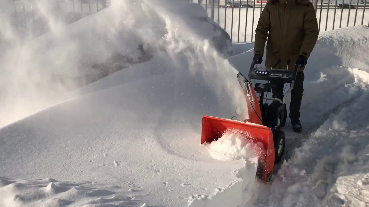 Снегоуборщик daewoo отзывы. Снегоуборочная машина Daewoo Dast 7565. Снегоуборщик Daewoo Dast 3000e. Снегоуборщик бензиновый Daewoo Dast 8565. Снегоуборщик Daewoo Dast 1590.