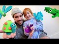 ANiMAL ZOO Transfer!!  Adley & Dad build a play doh pet neighborhood and pretend vet doctor check up