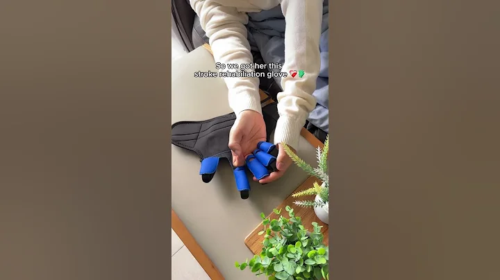 She's a strong woman❤️‍🩹#paralyzed #health #strokesurvivor #stroke #strokesurvivors #arthritis