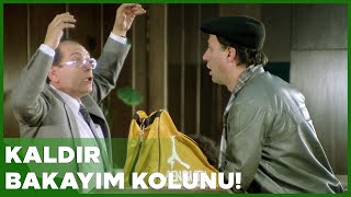 Sevimli Hırsız Türk Filmi Metin, Sözde Banka Soyuyor