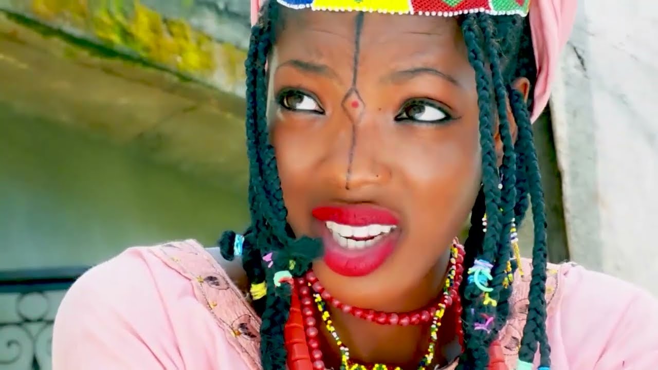 YIDE KO HODDIRORE film  Foulfoulde Réalisé par Idi Zaidane