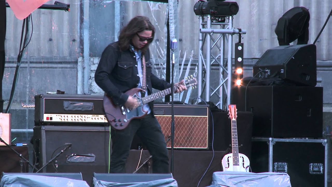 Made J. - Ace of Spades (Motorhead cover live at Couleur Café)