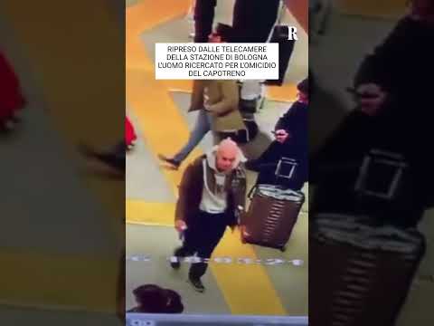 Video Ripreso dalle telecamere della stazione di Bologna l'uomo ricercato per l'omicidio del capotreno