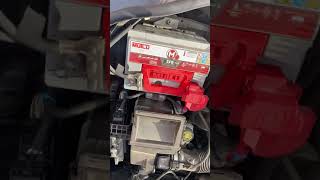 Dacia Duster Hava Fi̇ltresi̇ Deği̇şi̇mi̇ Dacia Duster Air Filter Changing
