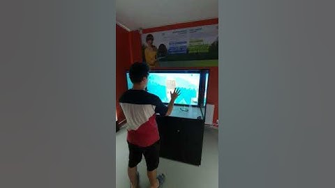 Mddm interactive display case