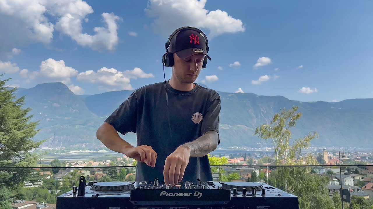 OKYN - Live DJ-Set 03 @ SouthTyrol [melodic techno Mix] (2024) - YouTube