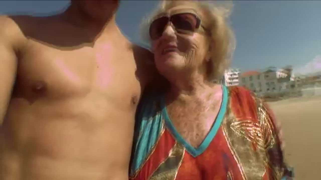 ESTE SENHOR - 'ÓSCULOS EM BIARRITZ'