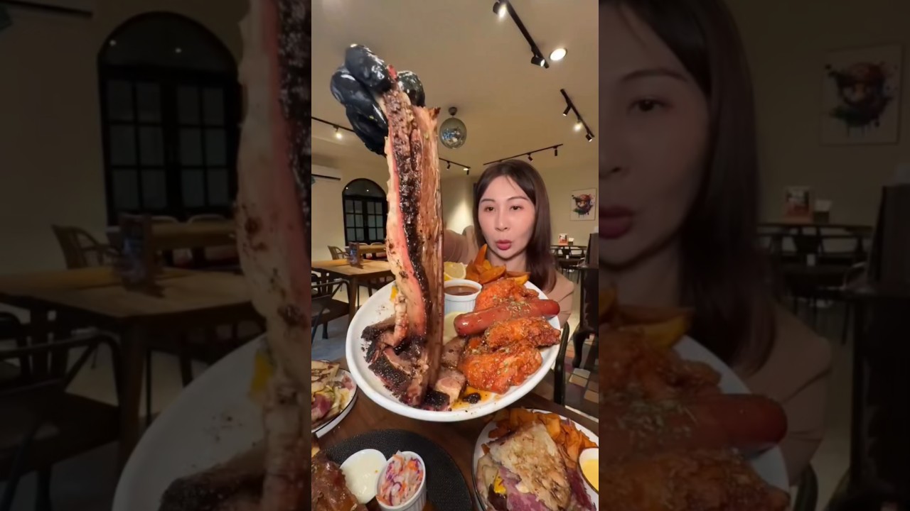 Gak usah ke New York , di Jakarta juga ada nih , sourdough sandwich pastrami dan smoked brisket.