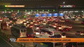 Gerbang Tol Cikarang Utama Ramai Lancar Gerbang Tol Cikarang Utama Ramai Lancar